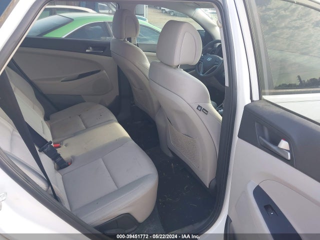 Hyundai TUCSON SE 2017 KM8J33A49HU471028 Image 8