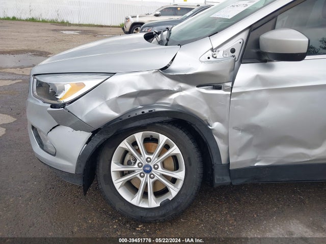 Ford ESCAPE SE 2017 1FMCU9GD6HUE55529 Image 18