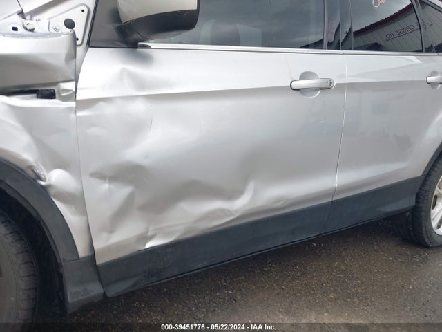 Ford ESCAPE SE 2017 1FMCU9GD6HUE55529 Image 19