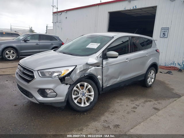 Ford ESCAPE SE 2017 1FMCU9GD6HUE55529 Image 2