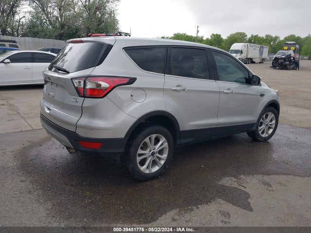 Ford ESCAPE SE 2017 1FMCU9GD6HUE55529 Image 4