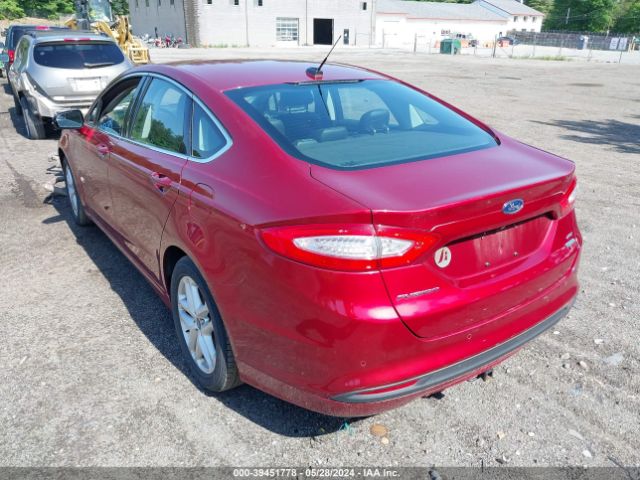 3FA6P0HD1FR197031 Ford FUSION SE