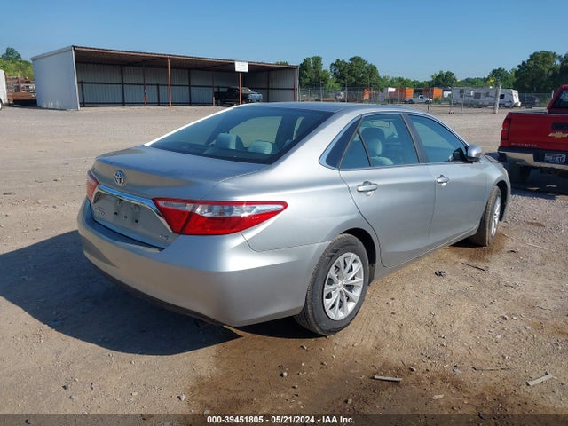 Toyota CAMRY LE 2015 4T4BF1FK0FR486270 Image 4