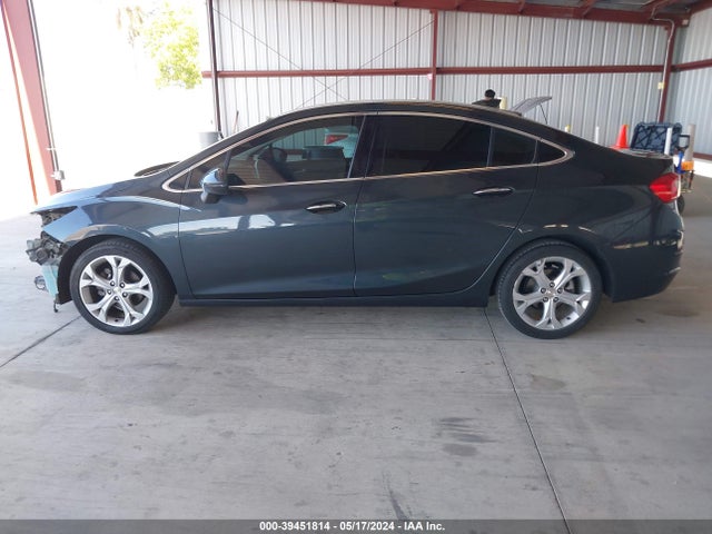 Chevrolet Cruze Premier Auto 2018 1G1BF5SM4J7142177 Image 15
