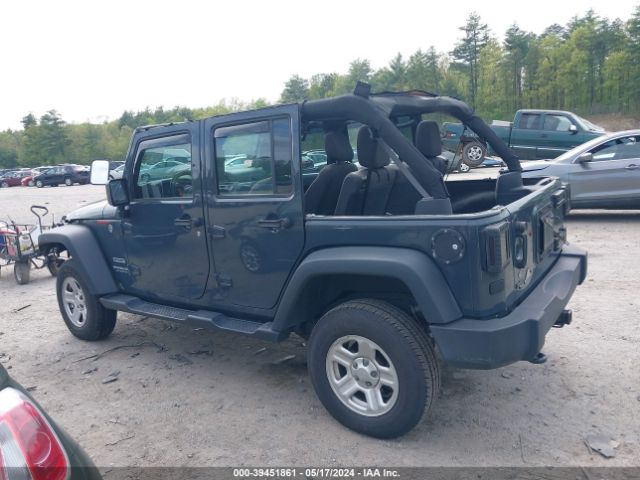 1C4BJWDG1HL558255 Jeep Wrangler Unlimited Sport 4x4