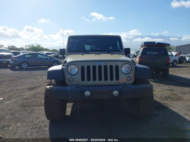 1C4BJWDG1HL573872 Jeep Wrangler Unlimited Sport 4x4