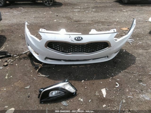 KNALN4D71G5206483 KIA Cadenza Premium