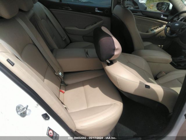 KNALN4D71G5206483 KIA Cadenza Premium