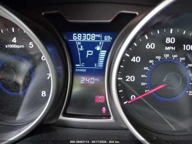 Hyundai Veloster Value Edition 2017 KMHTC6AD7HU321333 Image 15