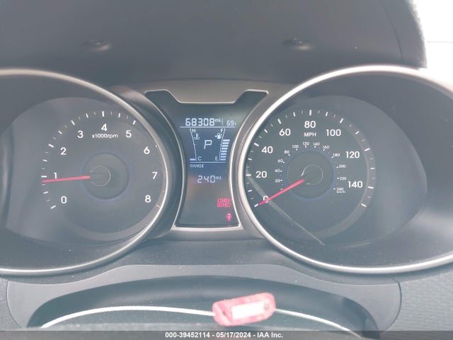 Hyundai Veloster Value Edition 2017 KMHTC6AD7HU321333 Image 7