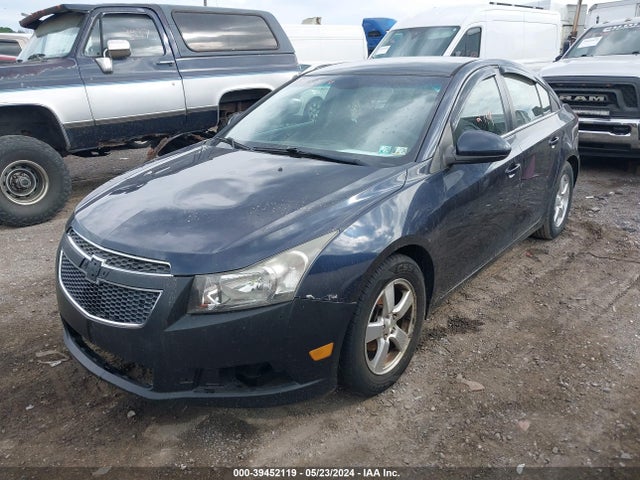 Chevrolet Cruze 1lt Auto 2014 1G1PC5SB6E7212667 Image 2