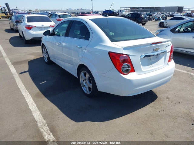 Chevrolet Sonic Ltz Auto 2015 1G1JE5SB5F4210637 Image 3