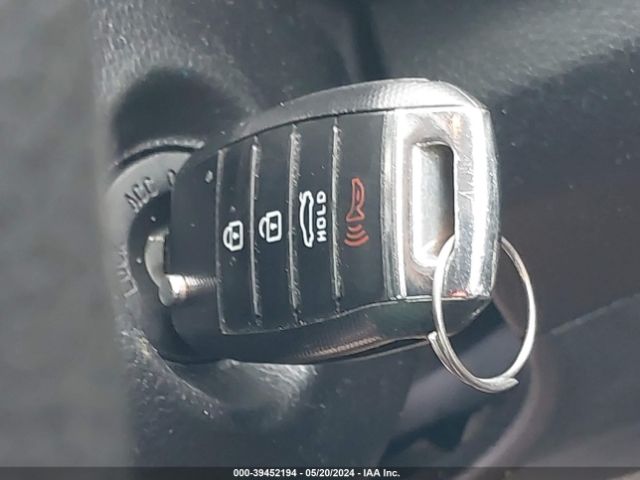 3KPA24AB9KE239532 KIA RIO S