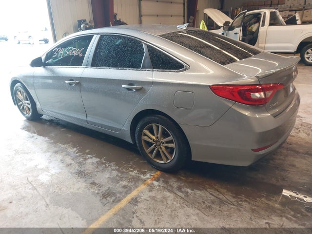 Hyundai SONATA SE 2016 5NPE24AF0GH375376 Image 3