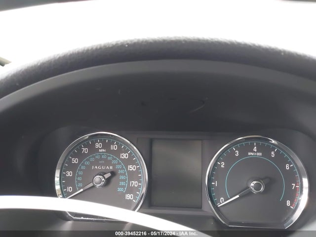 2013 JAGUAR XF SAJWA0E72D8S70479 Photo 6