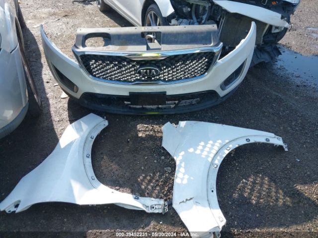5XYPG4A38JG421177 KIA Sorento 2.4l Lx