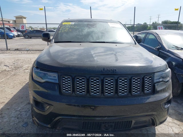 1C4RJEAG6NC127323 Jeep Grand Cherokee Wk Laredo X 4x2