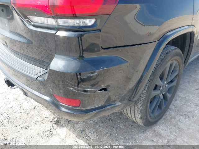 1C4RJEAG6NC127323 Jeep Grand Cherokee Wk Laredo X 4x2