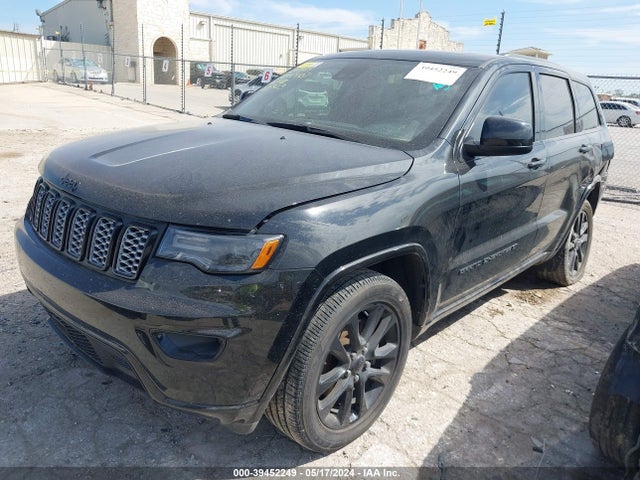1C4RJEAG6NC127323 Jeep Grand Cherokee Wk Laredo X 4x2