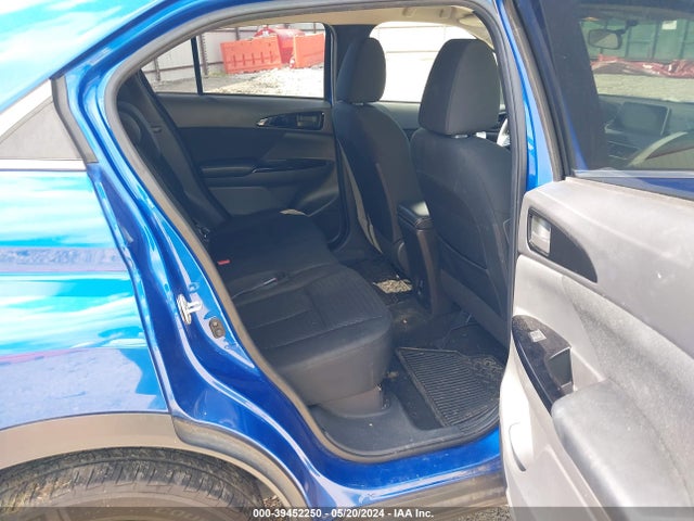 JA4AT4AA6KZ046354 Mitsubishi Eclipse Cross Le