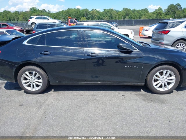 Chevrolet MALIBU LT 2018 1G1ZD5ST3JF122858 Image 13
