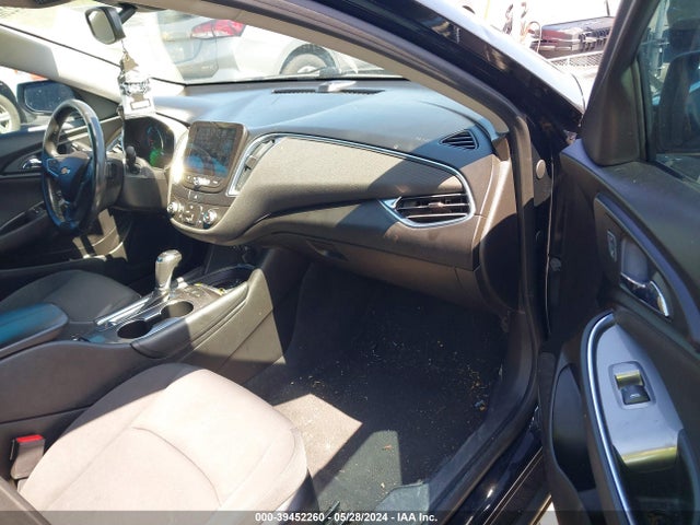 Chevrolet MALIBU LT 2018 1G1ZD5ST3JF122858 Image 5