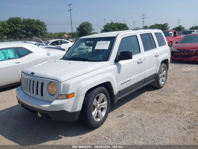 Jeep Patriot Altitude 2014 1C4NJPBA4ED704073 Image 2