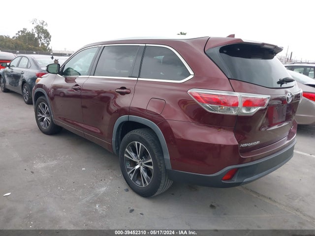 Toyota Highlander Xle V6 2016 5TDKKRFH9GS185385 Image 3