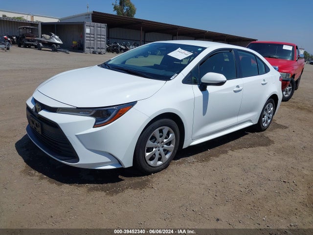 Toyota COROLLA LE 2023 JTDB4MEE4PJ010821 Image 2