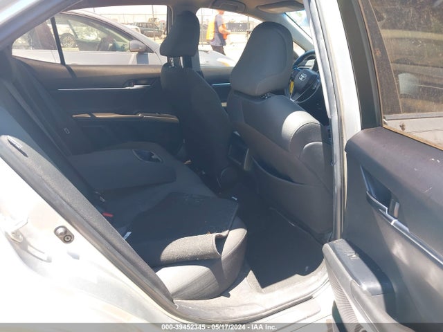 Toyota CAMRY LE 2018 JTNB11HK4J3048517 Image 8