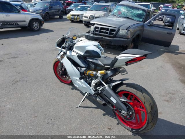2018 DUCATI SUPERBIKE ZDM14B1W2JB008456 Photo 2