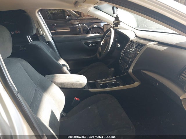 Nissan Altima 2.5 S 2015 1N4AL3AP8FC232416 Image 5