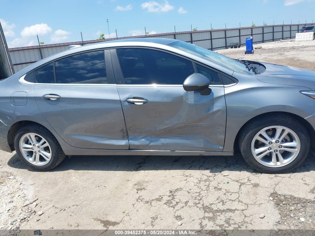 Chevrolet Cruze Lt Auto 2018 1G1BE5SM4J7148242 Image 13