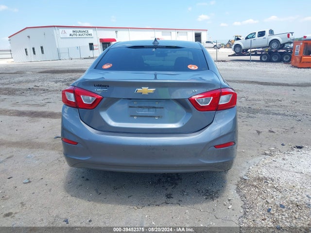 Chevrolet Cruze Lt Auto 2018 1G1BE5SM4J7148242 Image 16