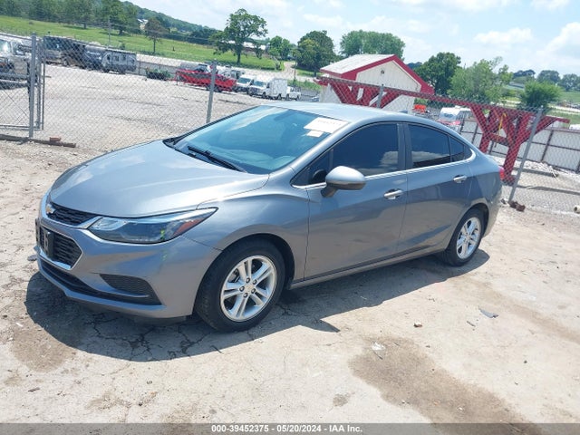 Chevrolet Cruze Lt Auto 2018 1G1BE5SM4J7148242 Image 2