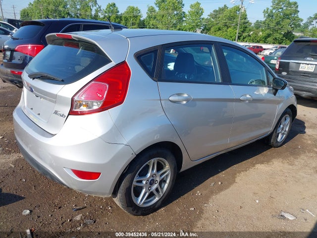 Ford FIESTA SE 2019 3FADP4EJ2KM162580 Image 4