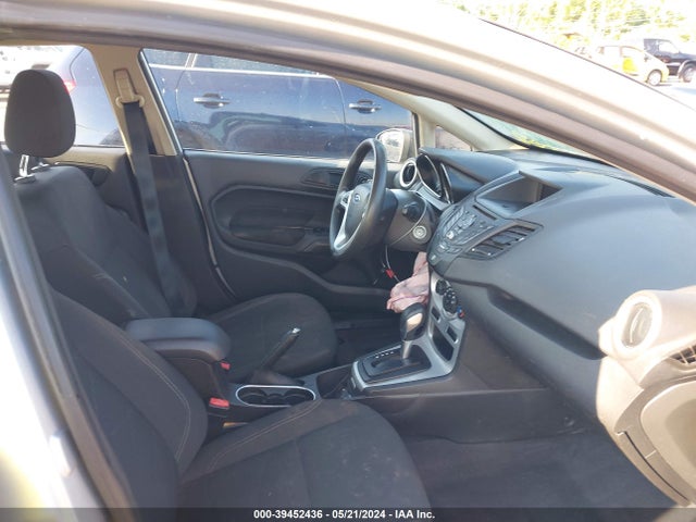 Ford FIESTA SE 2019 3FADP4EJ2KM162580 Image 5