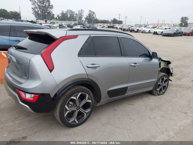 KNDCR3LE1P5031489 KIA Niro Ex Touring