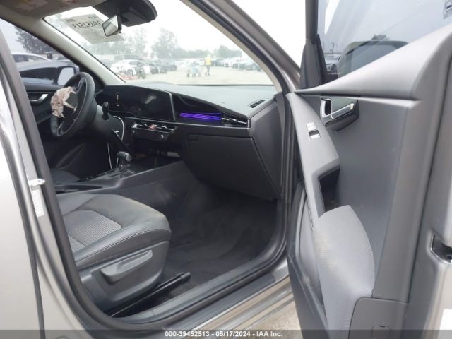 KNDCR3LE1P5031489 KIA Niro Ex Touring