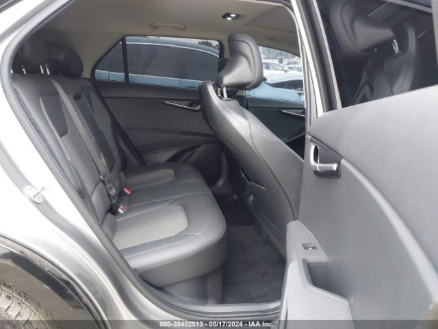 KNDCR3LE1P5031489 KIA Niro Ex Touring