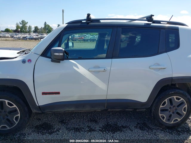 Jeep Renegade Trailhawk 2015 ZACCJBCT0FPB53390 Image 15