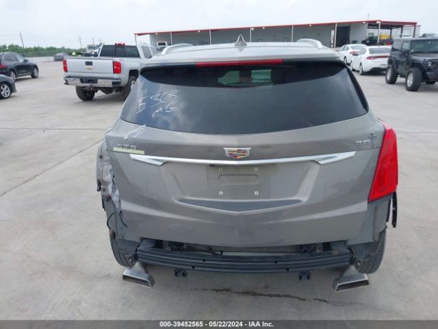 1GYKNCRS0JZ121375 Cadillac XT5 LUXURY