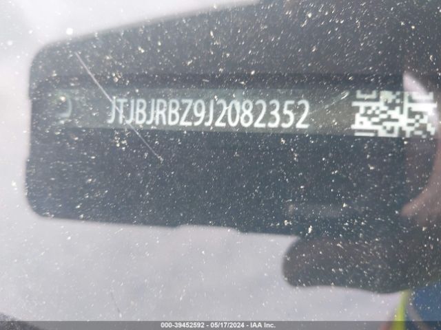 JTJBJRBZ9J2082352 Lexus NX 300H