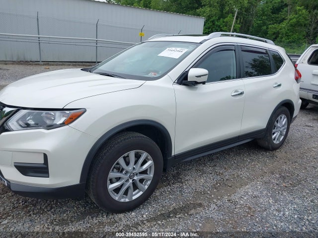 Nissan ROGUE SV 2018 JN8AT2MV6JW300609 Image 2