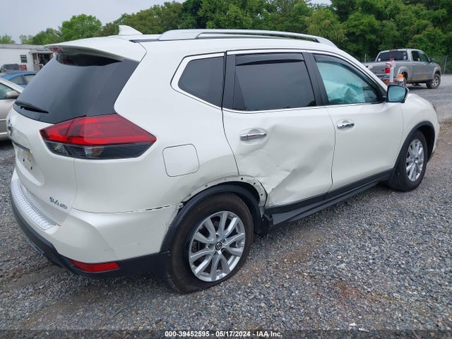 Nissan ROGUE SV 2018 JN8AT2MV6JW300609 Image 4