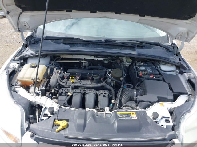 Ford FOCUS SE 2014 1FADP3K28EL157719 Image 10