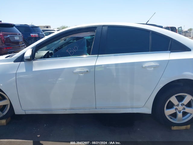 1G1PC5SB7E7361802 Chevrolet Cruze 1lt Auto