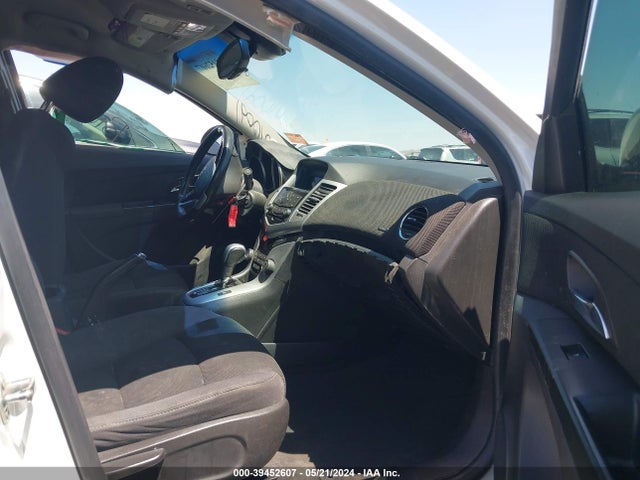 1G1PC5SB7E7361802 Chevrolet Cruze 1lt Auto