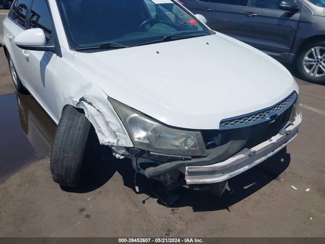 1G1PC5SB7E7361802 Chevrolet Cruze 1lt Auto