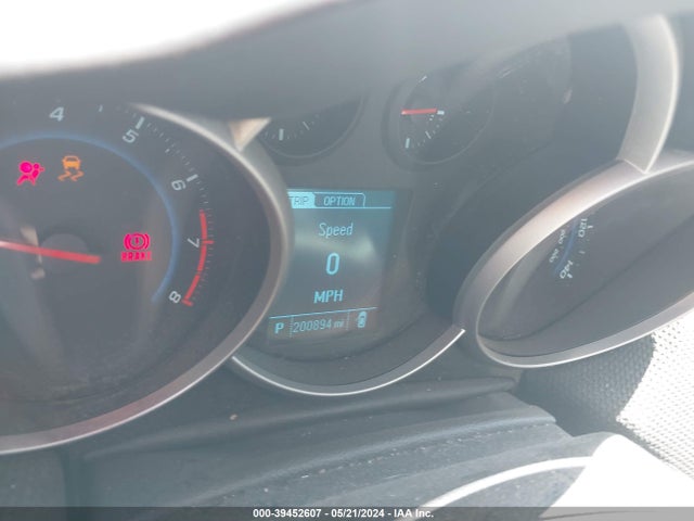 1G1PC5SB7E7361802 Chevrolet Cruze 1lt Auto